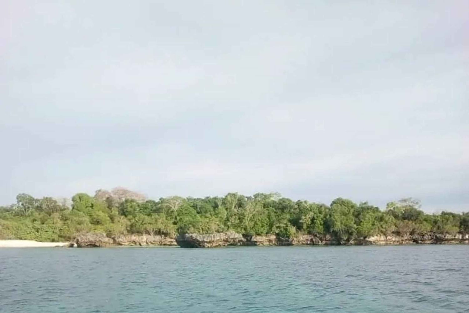 Pemba Island: Fundu Lagoon Sandbank & Snorkeling Tour