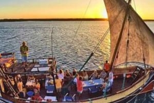 Pemba: Makoongwe Island Tour with Sunset Cruise
