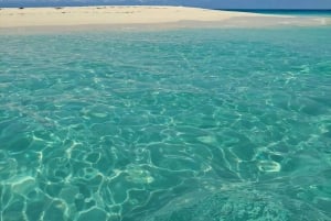 プングメ島、プングメビーチ、砂州バーベキュー、スノーケリング