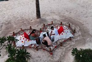 Jantar romântico na praia com fotos