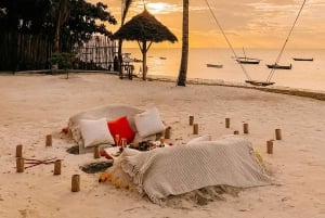 Cena romántica en la playa con fotos