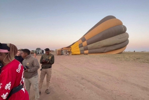 Serengeti: kuumailmapallosafari aamiaisella ja noudolla