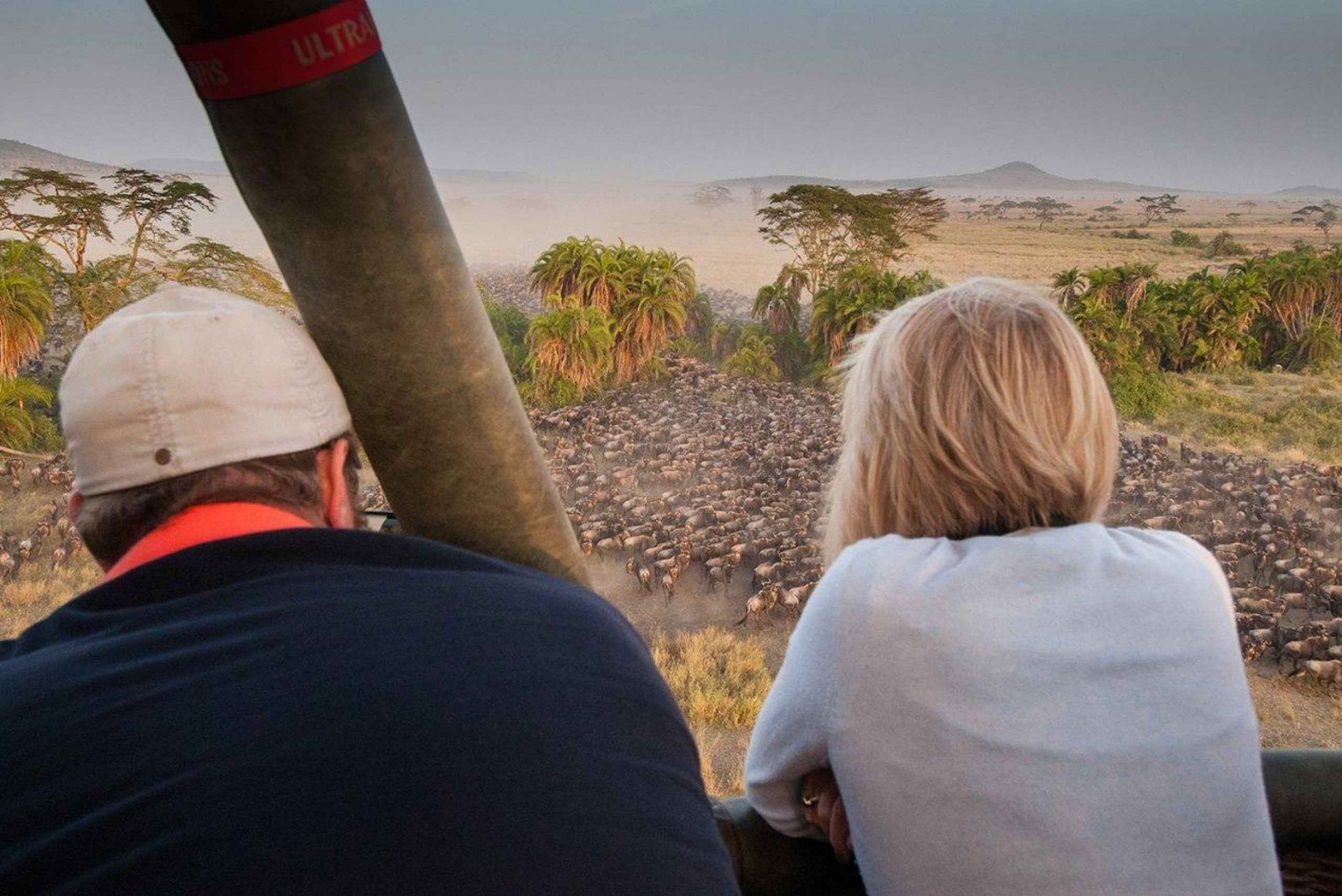 Serengeti National Park: Ballonsafari ved daggry