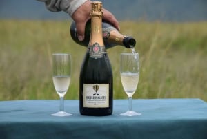 Serengeti National Park: Ballonsafari ved daggry