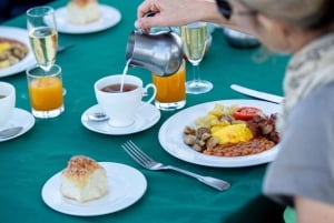 Serengeti National Park: Ballonsafari ved daggry