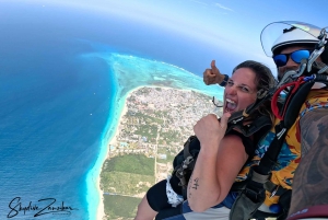 Kendwa: Tandem Skydive in Zanzibar