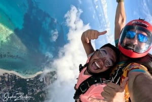 Kendwa: Tandem Skydive in Zanzibar