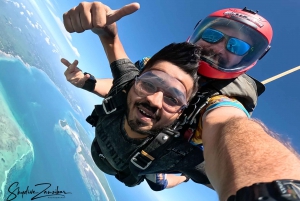 Kendwa: Tandem Skydive in Zanzibar