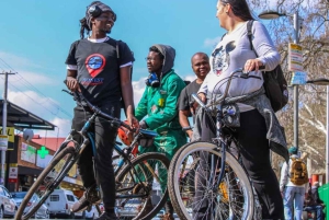 ZANZIBAR: Tour durch eine Gewürzfarm, Jozani-Wald und Salaam-Höhle