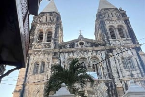 ストーンタウンガイドツアー：文化、奴隷市場、スパイス市場