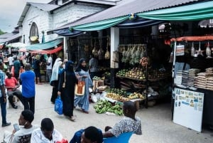 ストーンタウンガイドツアー：文化、奴隷市場、スパイス市場