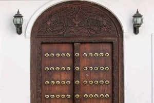 Stone Town: tour privado a pie con degustación de coco