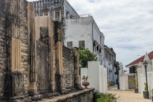 ストーンタウン：ガイド付きショッピング＆ヘリテージツアー