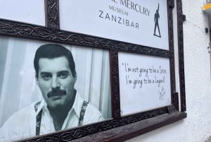 Kivikaupungin kierros, vankilasaari, auringonlasku ja yöllinen ruokatori