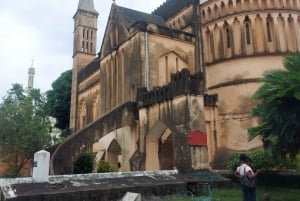 Kävelykierros kivikaupunkiin ( Kaupunkikierros)