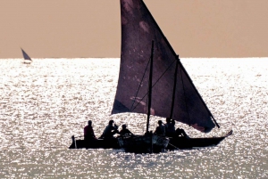 Stone Town: Traditional Dhow Sunset Cruise