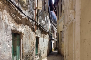 Byvandring i steinbyen (byrundtur)