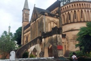 Byvandring i steinbyen (byrundtur)