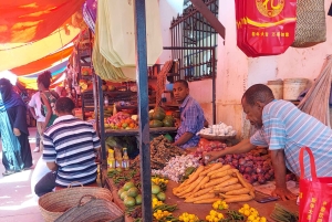 Byvandring i steinbyen (byrundtur)