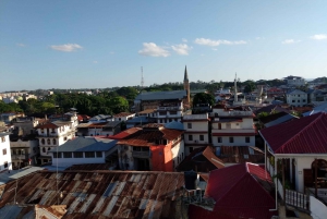 Stonetown Historical Walking Tour & Traditional Lunch