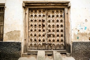 Zanzibar: Stone town Street kulinarisk omvisning til fots, transfer