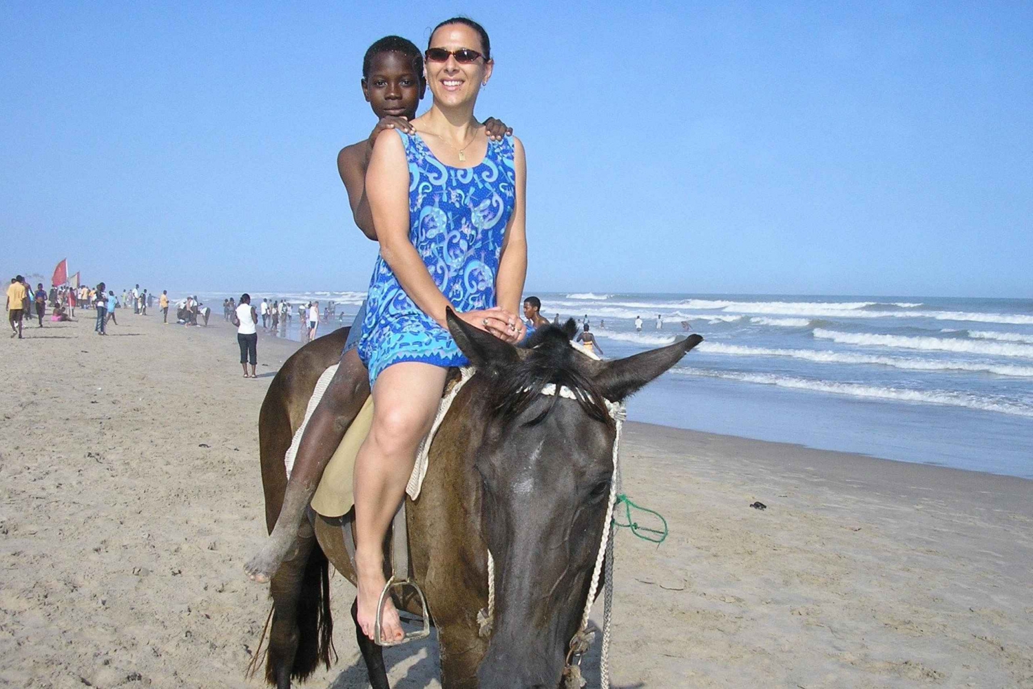 Baignade avec le cheval, à la plage ( de nungwi)