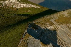 Tanzania: 8-Day Safari and Volcano Trekking Adventure