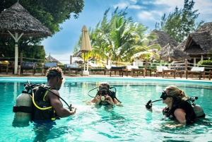 Zanzibar: 3 päivän PADI Open Water -sukellusseikkailu