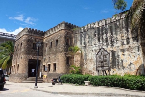 Zanzibar : circuit de 5 jours entre plages et culture