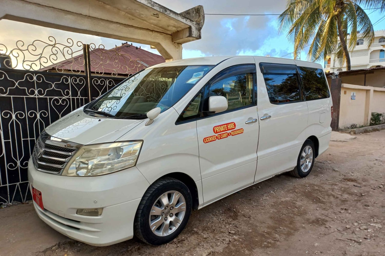 Zanzibar: odbiór z lotniska i prywatna taksówka do dowolnego miejsca