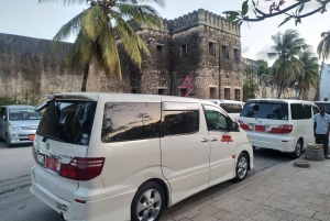 Zanzibar: Airport Taxi Transfers to Stone Town Hotels