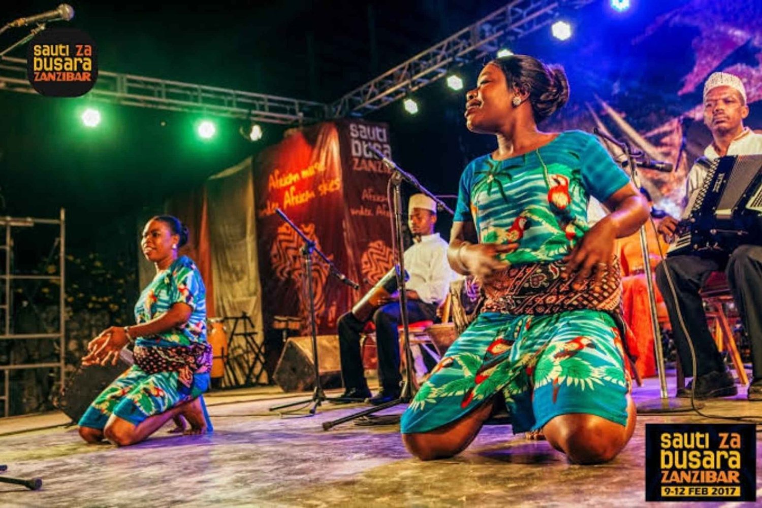 Zanzibar: Baikoko-Themed Night Out with Dinner & Drinks