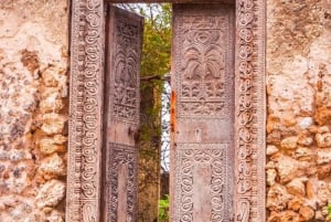 Zanzibar: paikallinen ruoanlaittokurssi ja maustefarmikierros