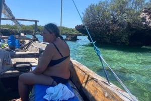 Sansibar: Safari Blue Tagesausflug mit Schnorcheln und Mittagessen