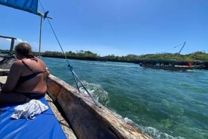 Sansibar: Safari Blue Tagesausflug mit Schnorcheln und Mittagessen