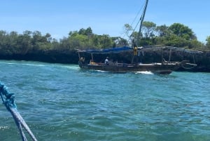 Sansibar: Safari Blue Tagesausflug mit Schnorcheln und Mittagessen