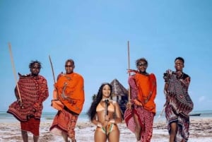 Stone Town, The Rock Restaurant, bosque de Jozani y cueva de Salam