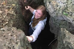 Zanzibar: tour della piantagione di cocco, della grotta e delle rovine