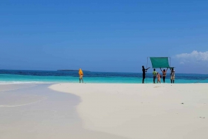 Zanzíbar: Descubre un día completo de snorkel + barbacoa en el banco de arena