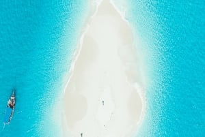 ザンジバル：ナクペンダサンドバンクでドローン写真撮影をご体験ください