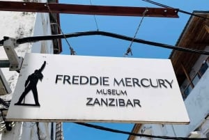 ザンジバル：夜のナイトマーケットとストーンタウン・ウォーキングツアー