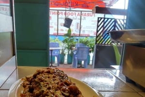 Entdecke die kulinarische Vielfalt Sansibars: Verkostung von Speisen und Gewürzen