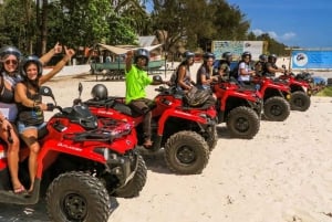 Zanzibar : visite du village de Tazari et baignade avec les tortues