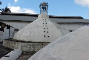 Занзибар: экскурсия с гидом по персидским баням Хамамни