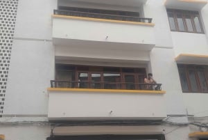 Zanzibar: Hidden Alleys of Stone Town Group Tour