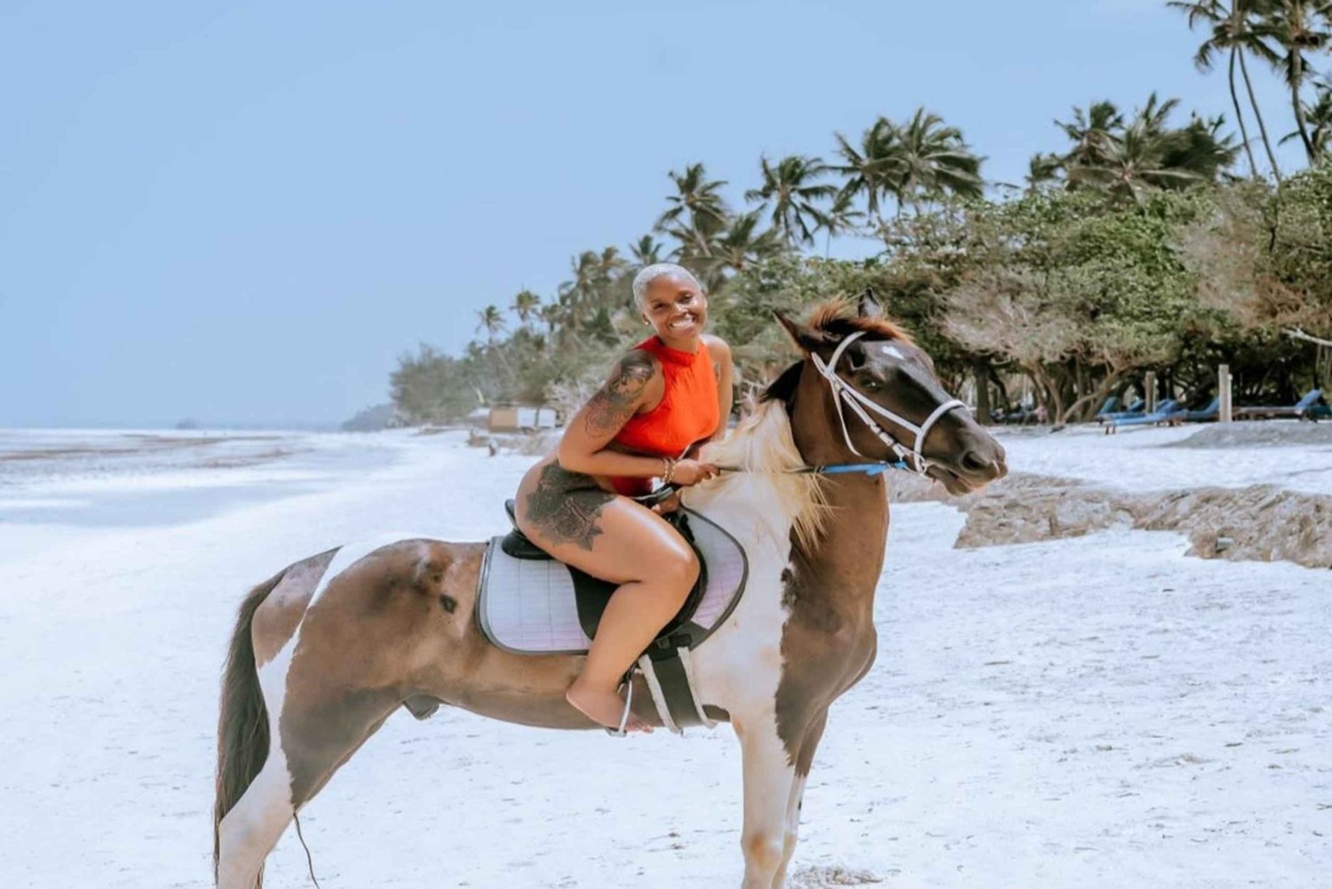 Zanzibar: Ridning på stranden med guide