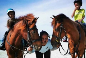 Zanzíbar: Paseo a caballo por la playa con guía