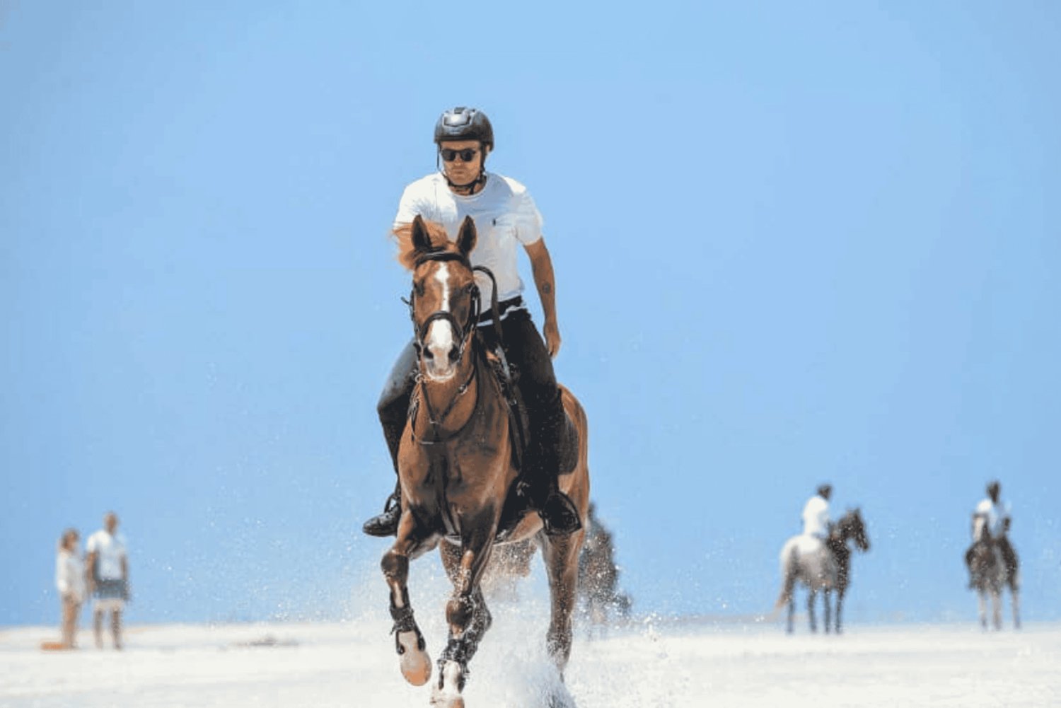 Zanzibar: Horseback riding on the beach