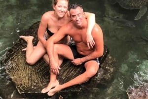 Zanzibar: Tur til Jozani-skogen, Kuza-grotten og Rock Restaurant