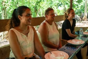 Zanzibar: Excursão de um dia à floresta de Jozani, à quinta de especiarias, à natureza e aos sabores